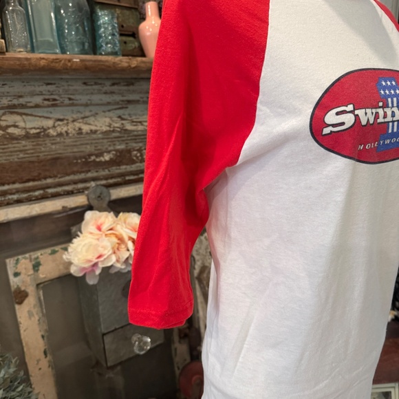 Vintage 90s SWINGERS Diner RAGLAN Tee T-SHIRT Waitress UNIFORM California Small - Picture 3 of 6